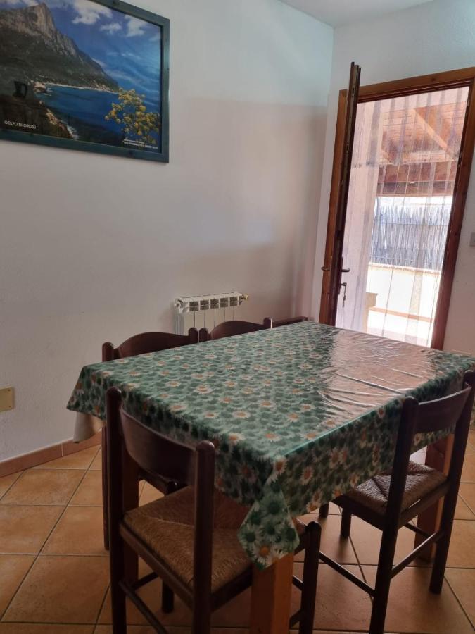 Appartamenti Quilici Santa Maria Navarrese Luaran gambar